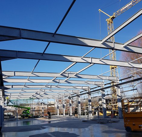 [Translate to Englisch:] SCHILLING Erweiterungsbau Kranproduktion