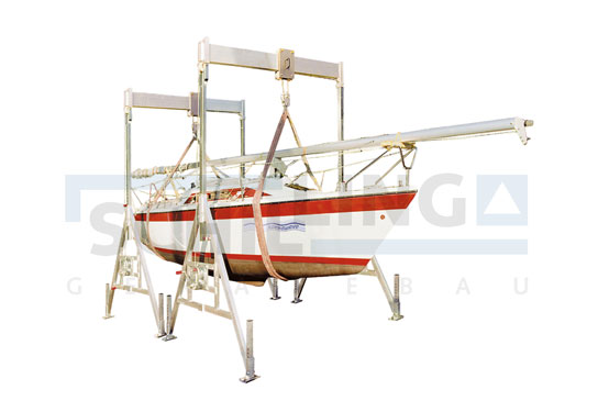 Portique spécial en aluminium - grue à bateau double